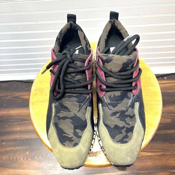 Steve Madden Multicolor Athletic Shoes - Picture 2 of 9